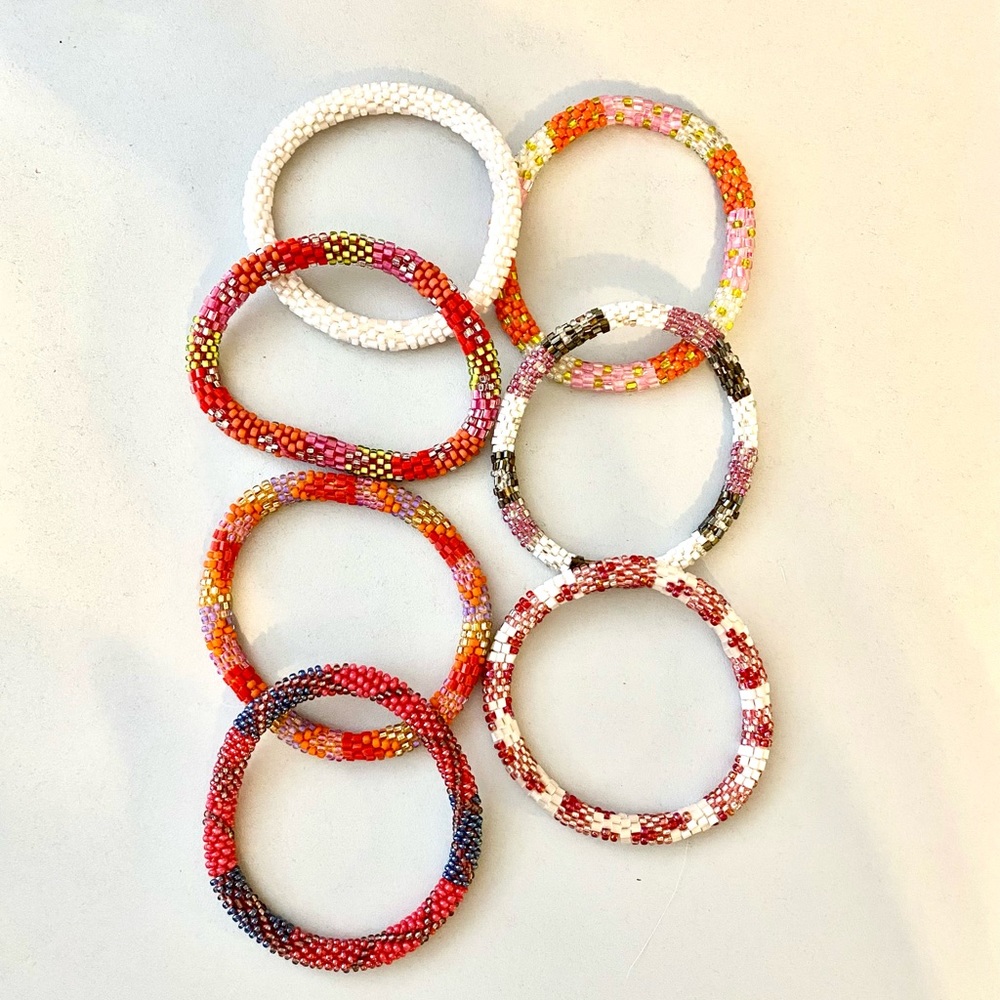 7 Lily and Laura glass bead bracelets. Excellent condition